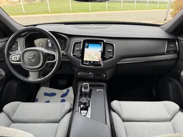 Volvo XC90 - 9