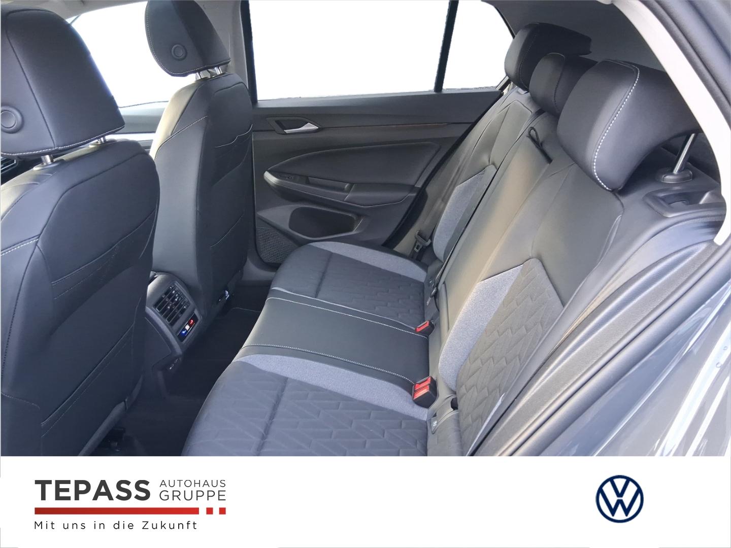 Volkswagen Golf 1.5 l eTSI Energy PANO AHK GJR, миниатюра 8