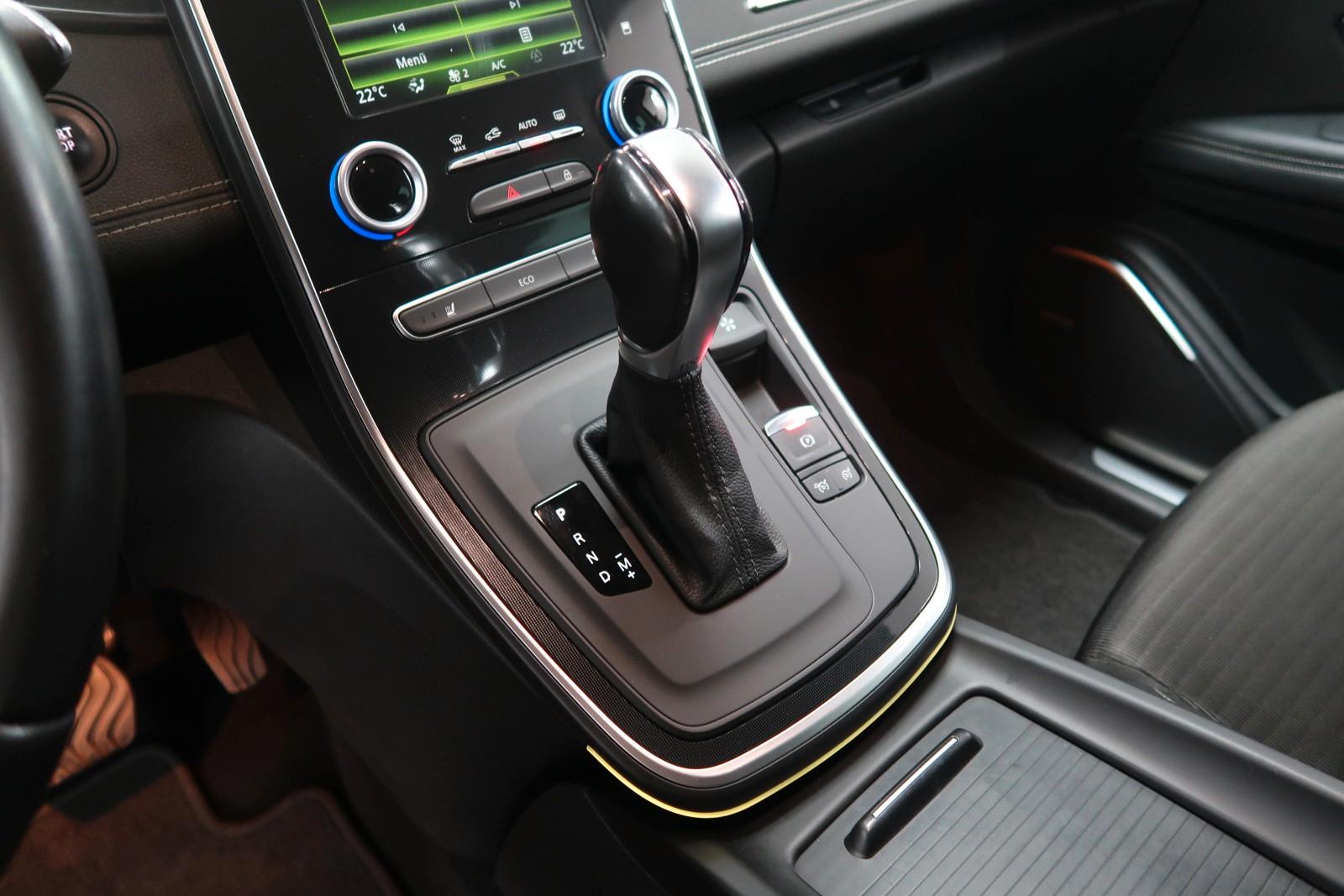 Renault Scenic IV BOSE Edition*Led*Acc*Pdc*Navi*Tüv Neu*