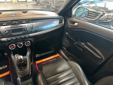 Alfa Romeo Giulietta *BI-XENONAFS)*2-ZONEN*TEMPO*SPORT*