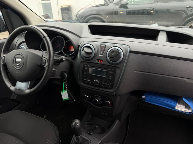 Dokker 1.2 Stepway, TÜV Neu Bild 12