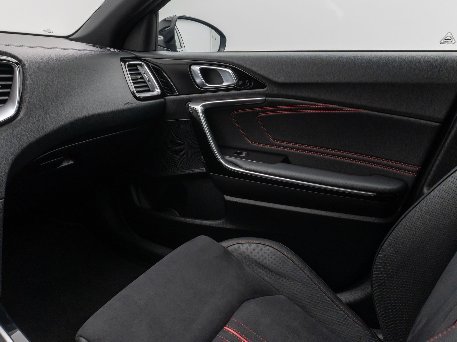 Fahrzeugabbildung Kia ProCeed GT 1.6 T-GDI DCT Kamera DAB JBL Sport