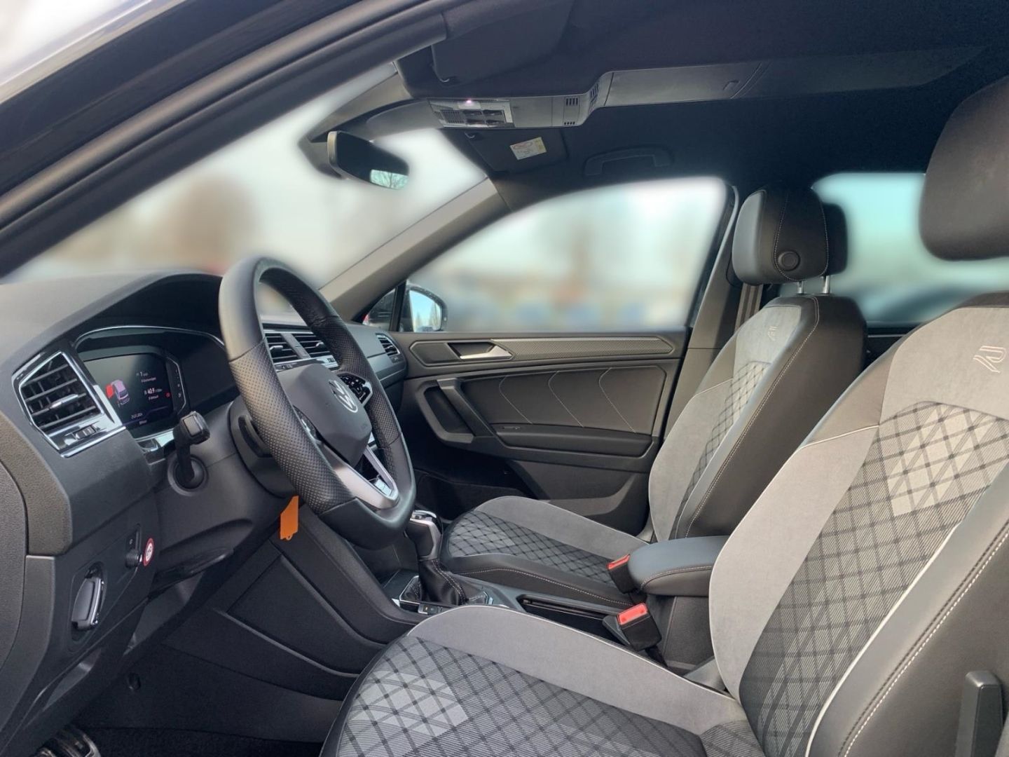 Volkswagen Tiguan Allspace R-Line 4Motion 2.0 TSI Navi AHK foto 16