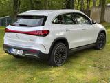 Mercedes-Benz EQA 300 4MATIC - - Mercedes-Benz EQA von privat