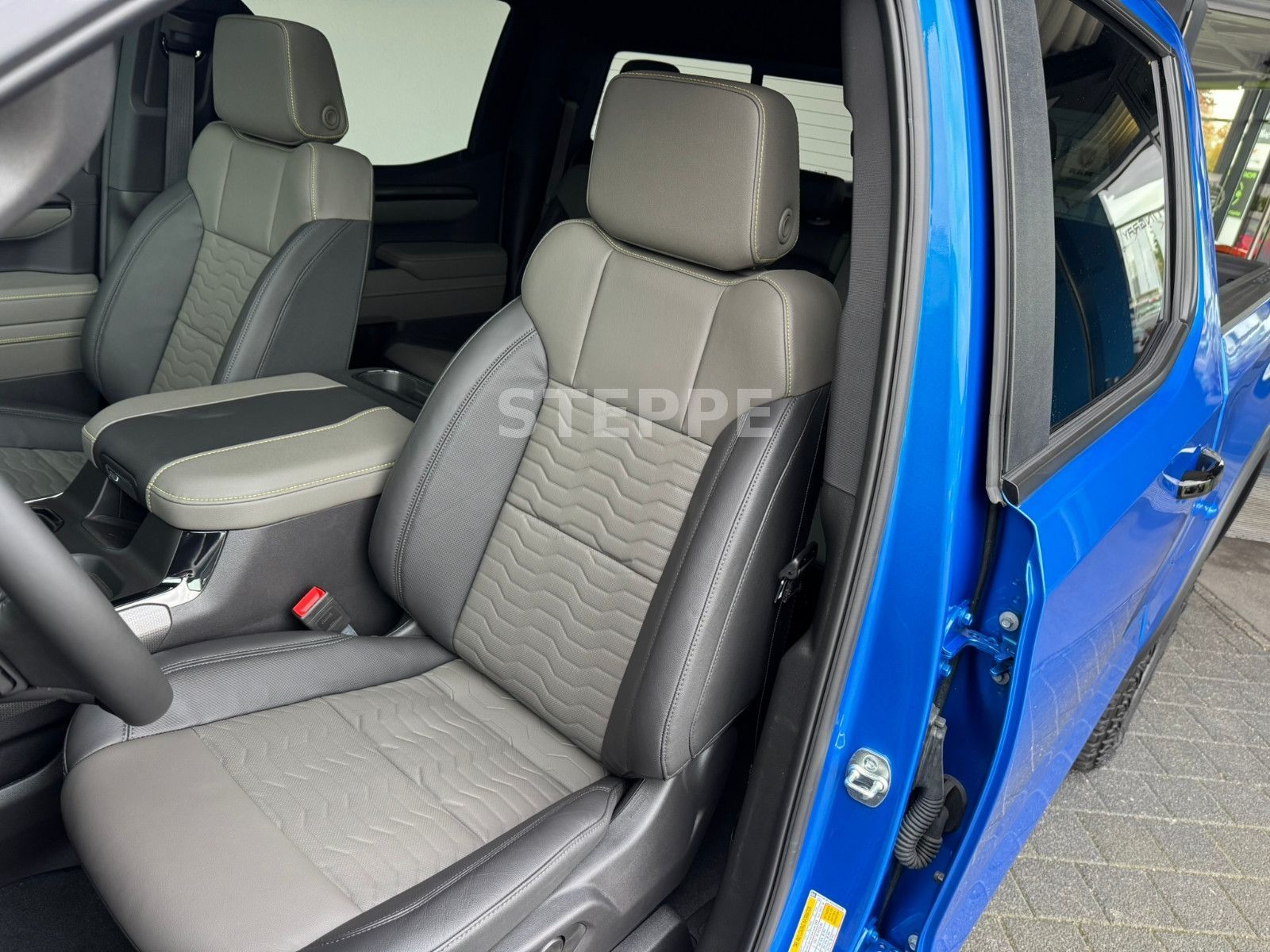 Chevrolet 2025 Silverado ZR2 6,2V8 Crewcab Tech-Pack. AHK