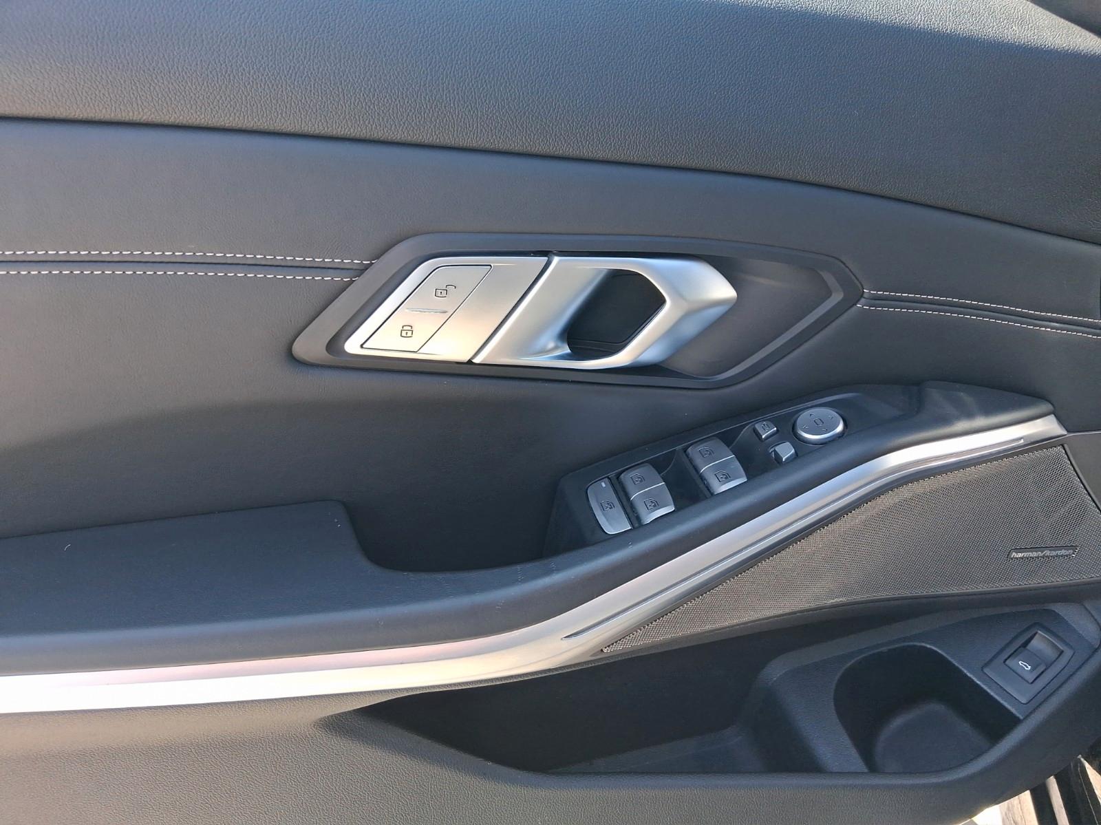 BMW M340i xDrive Touring*PANO*KAMERA*BMWSERVICE*8ALU
