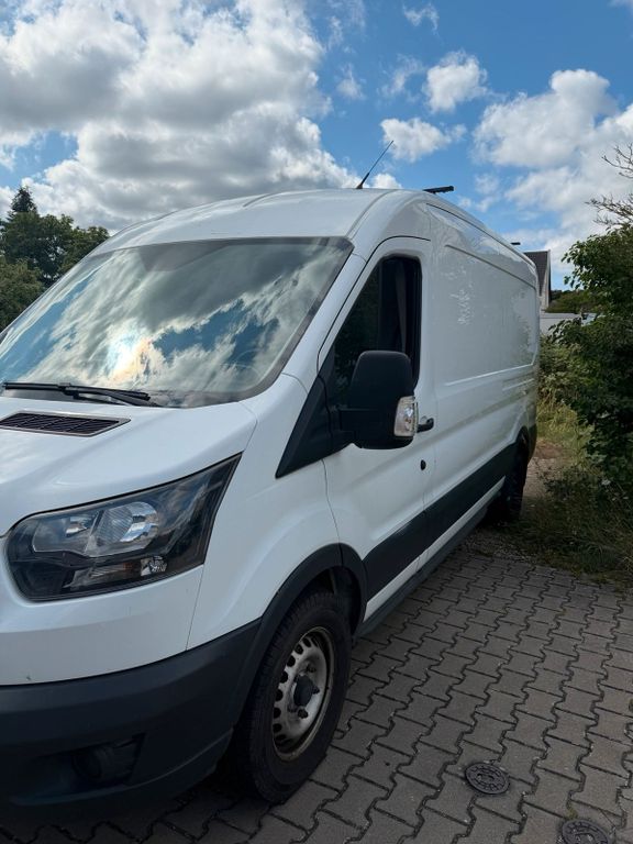 Image of Ford Transit