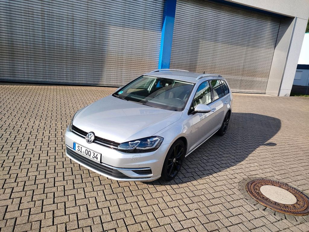 Image of Volkswagen Golf