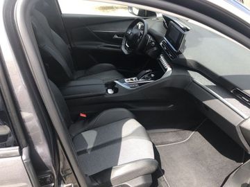 Peugeot 3008 Hybrid 225 e-EAT8 Allure Pack