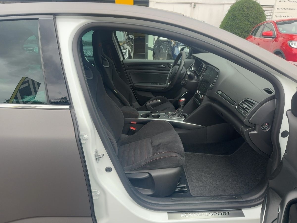Fahrzeugabbildung Renault Megane R.S. TROPHY TCe 300 *foliert*Schalter*