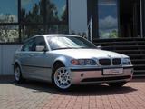 BMW 320i Schalter 1. Hand Historie HU 09/26 - BMW mit Benzin-Antrieb: Limousine, 3.0