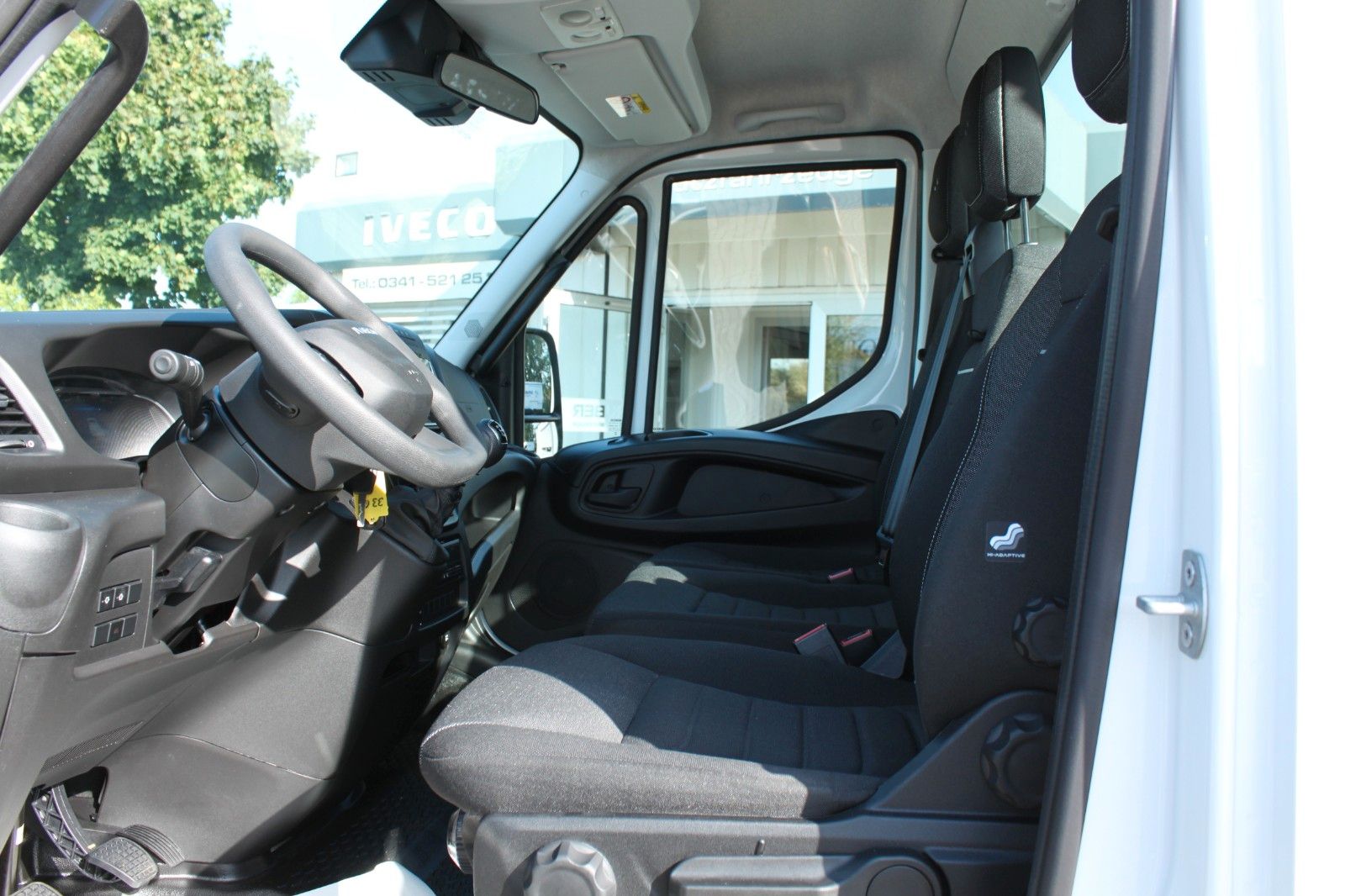 Fahrzeugabbildung Iveco Daily 70 C 18H Meiller Dreiseitenkipper Trigeniu