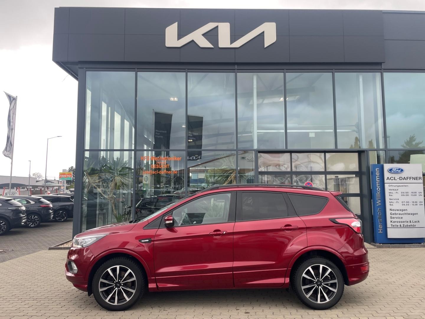 Ford Kuga ST-Line elek Heckkl SHZ vo Lenkradhzg