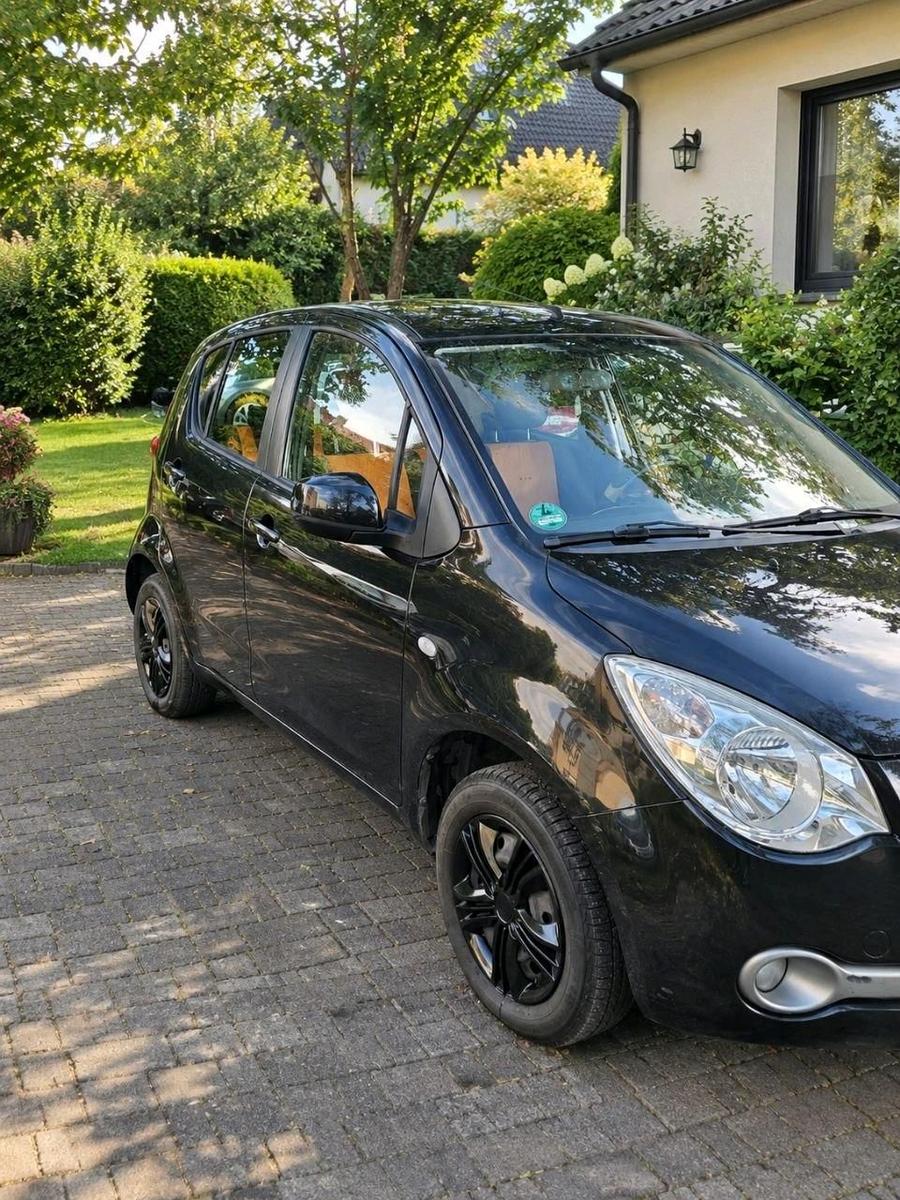 Opel Agila