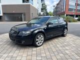 Audi A3 2.0 TDI S line Sportpaket plus |TÜV Neu|Xenon - Audi A3 aus 2005: 2.0