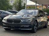 BMW 750 i xDrive Softclose Schiebedach Massage M - gebrauchte BMW 750 aus dem Jahr 2018
