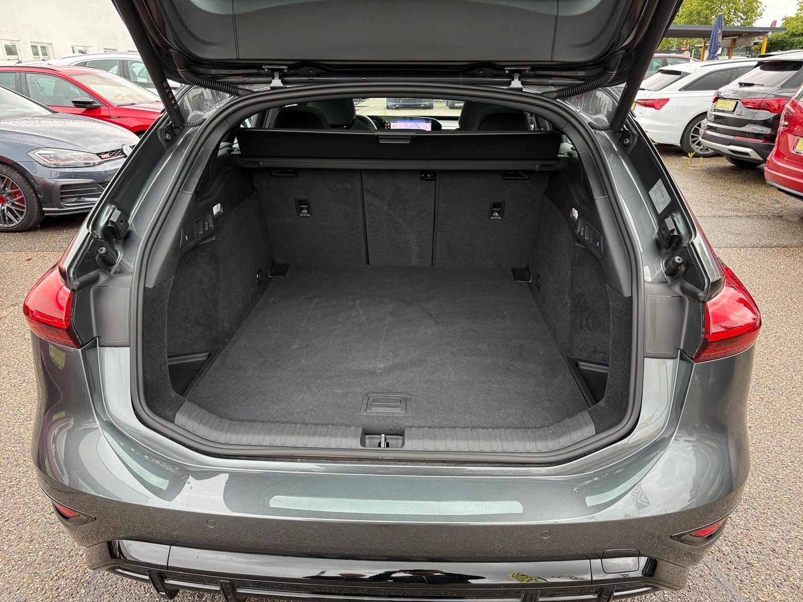 Audi A6 e-tron - Bild 8