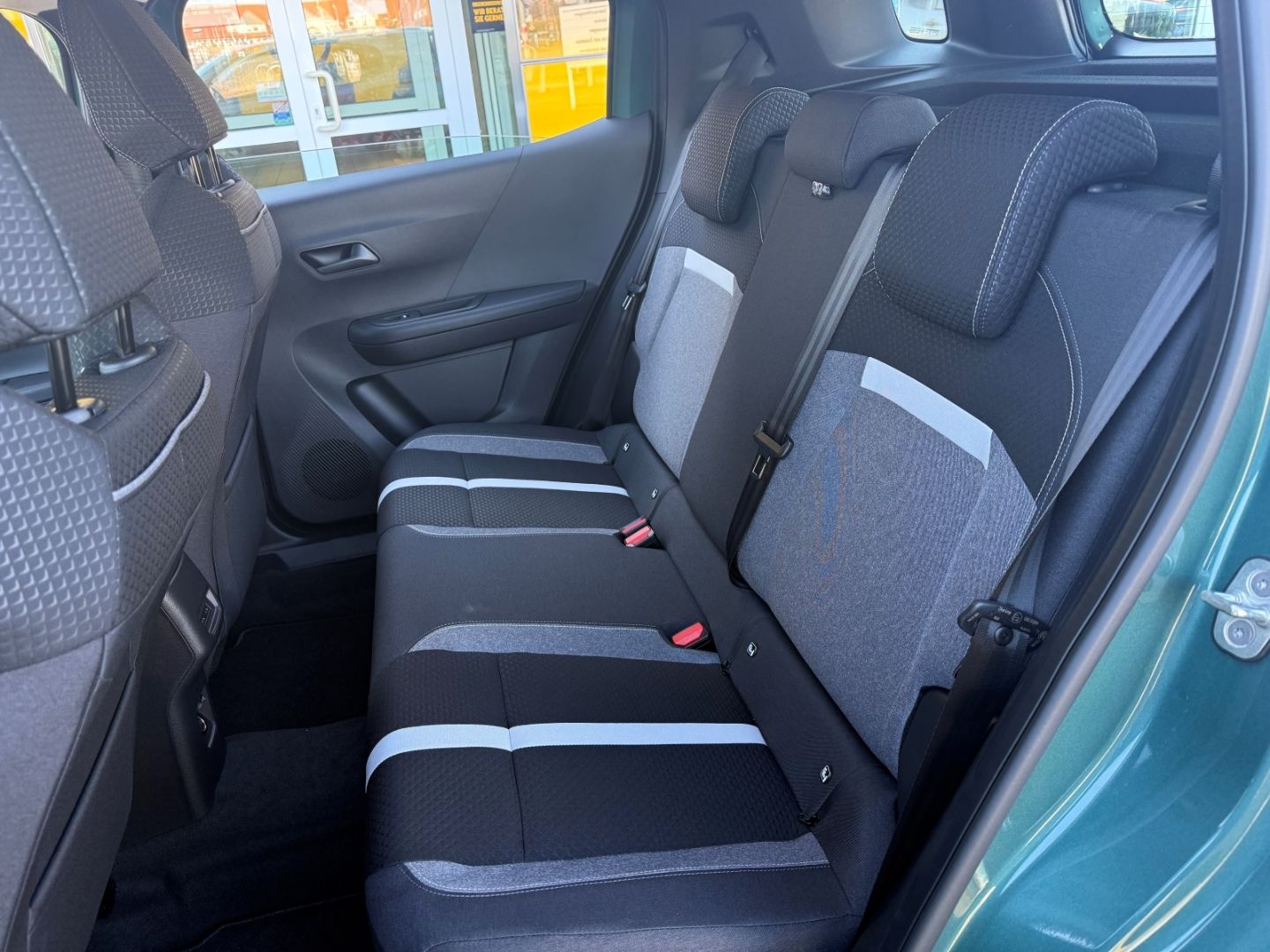 Fahrzeugabbildung Opel Frontera 1.2 Edition SHZ+LHZ+Kamera+Allwetter