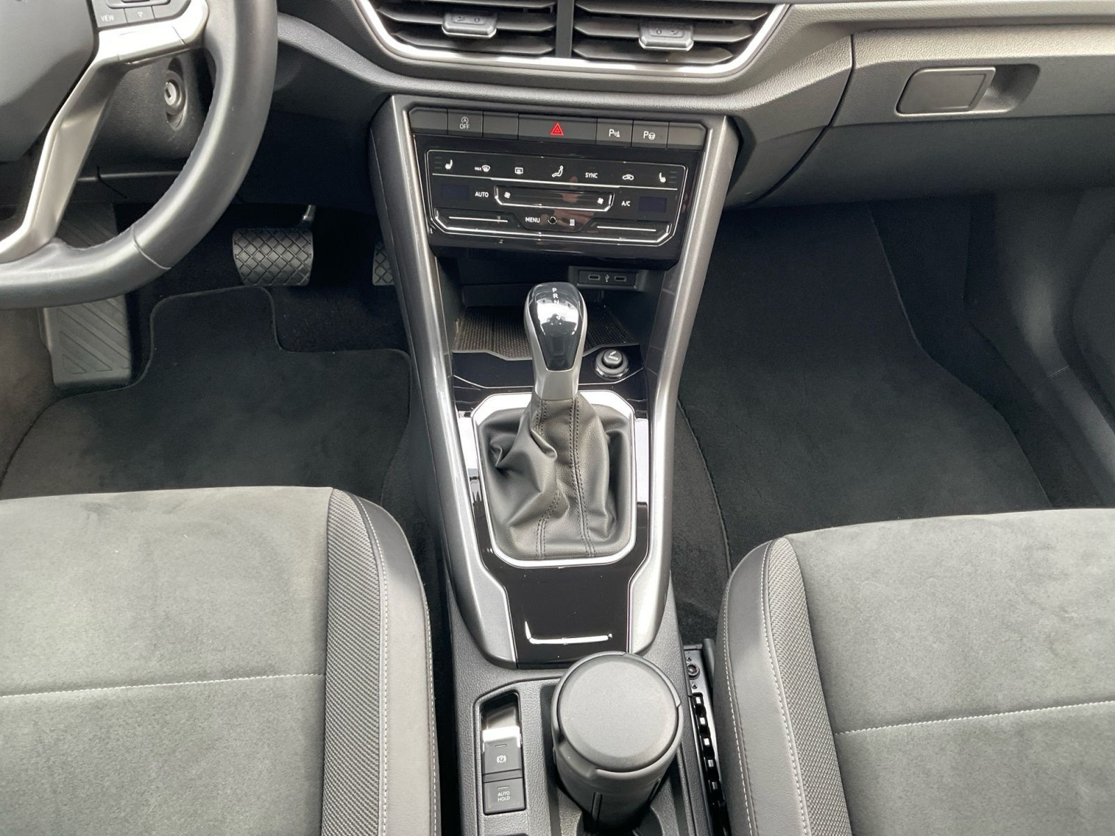 Volkswagen T-Roc - Bild 11