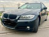 BMW 318i Touring -