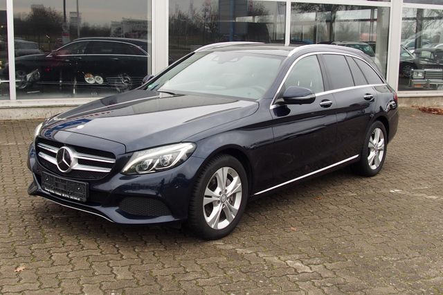 Mercedes-Benz C 250 T-Modell Panorama/Standhzg./DAB/Burmester