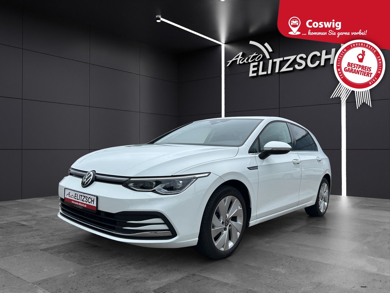 Fahrzeugabbildung Volkswagen Golf VIII TSI Style Matrix Navi ACC STHZ PDC SHZ