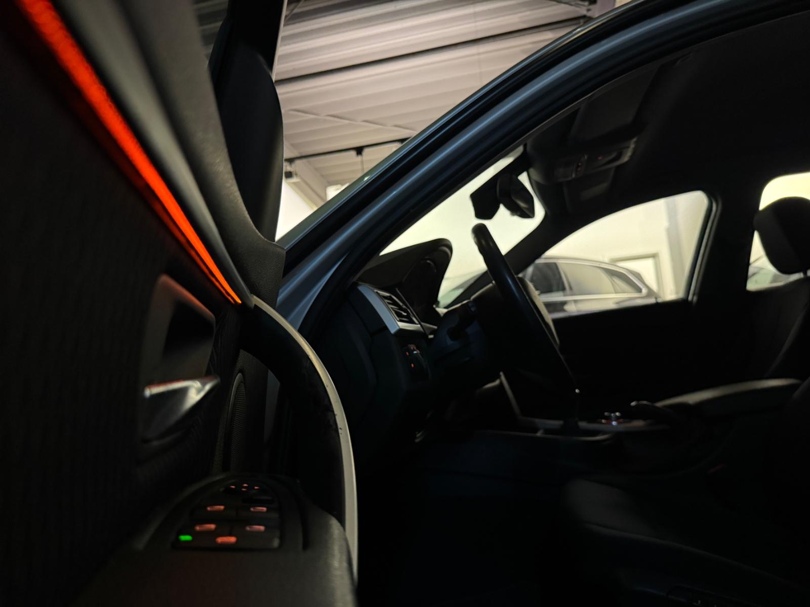 BMW 320d Touring / NAVI / MEMORY