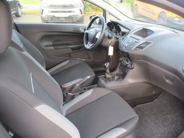 Ford Fiesta Trend  Klima + Nebel + BC + FSE