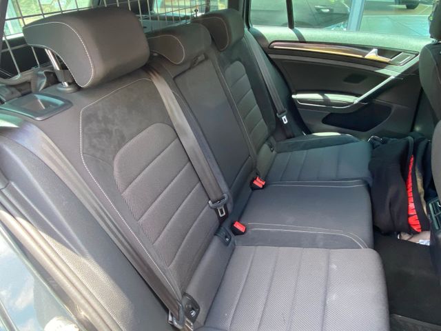 VW Golf VII Variant R 4Motion EGO-X