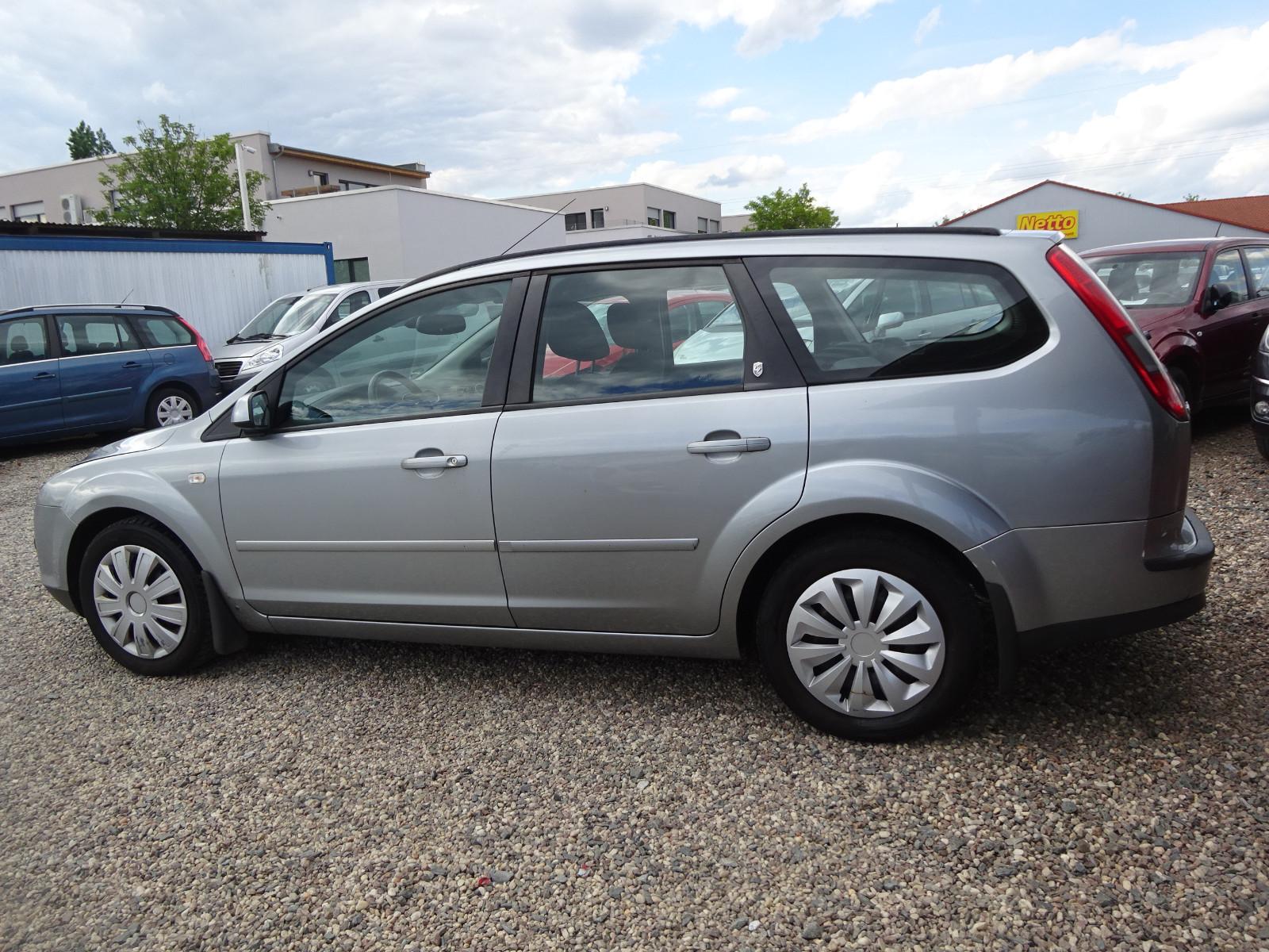 Ford Focus 2005 — photo 6