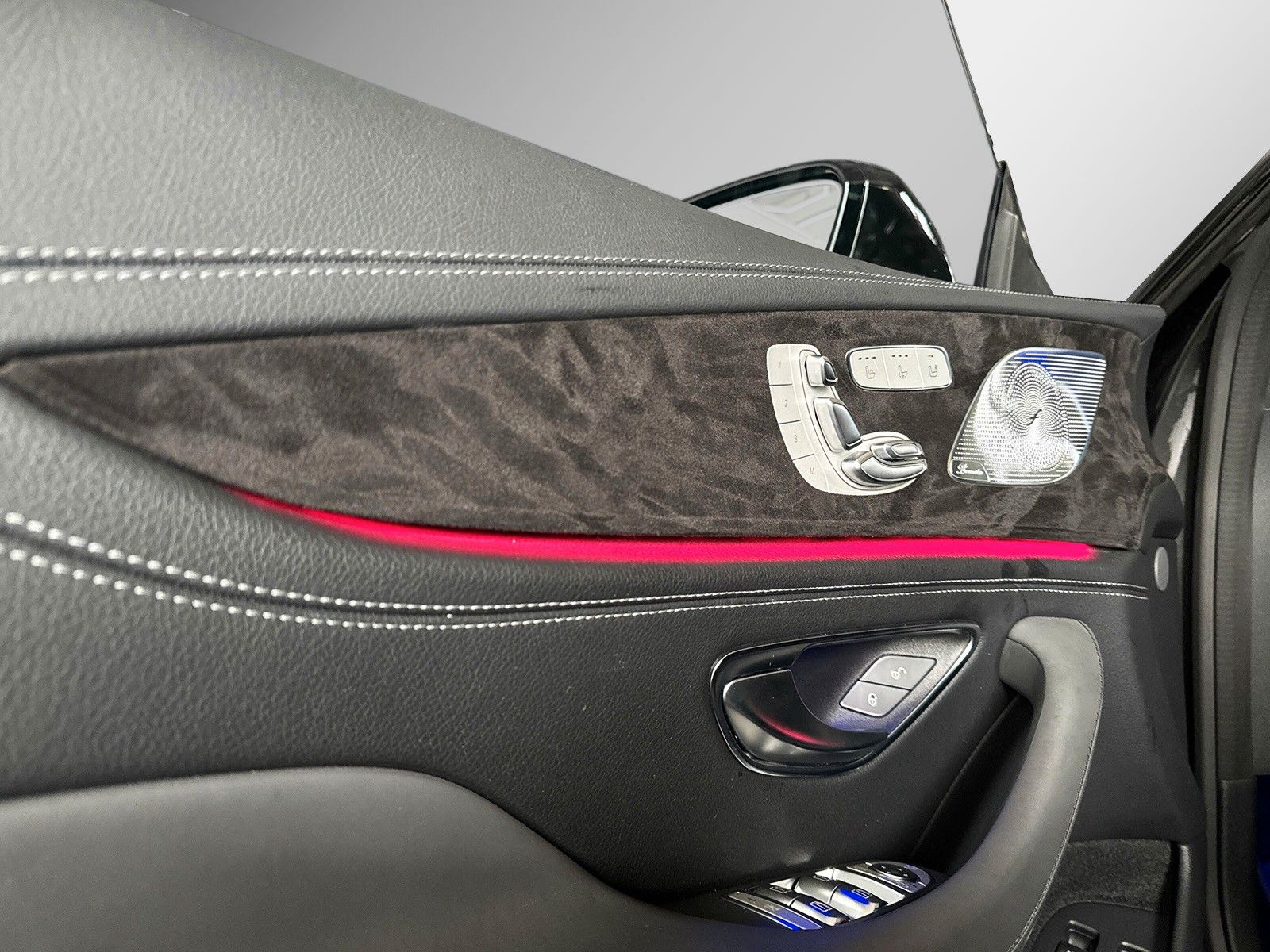 Fahrzeugabbildung Mercedes-Benz AMG GT 43*ST-Heiz*HUD*SDach*Burmes*Widescreen*