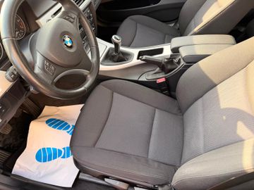 BMW 318 - 11