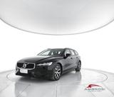 Volvo VOLVO V60 B4 (d) automatico Essential - Volvo V60: Essential