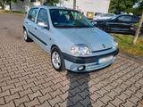 Renault Renulet Clio - gebrauchte Renault Clio aus dem Jahr 2001