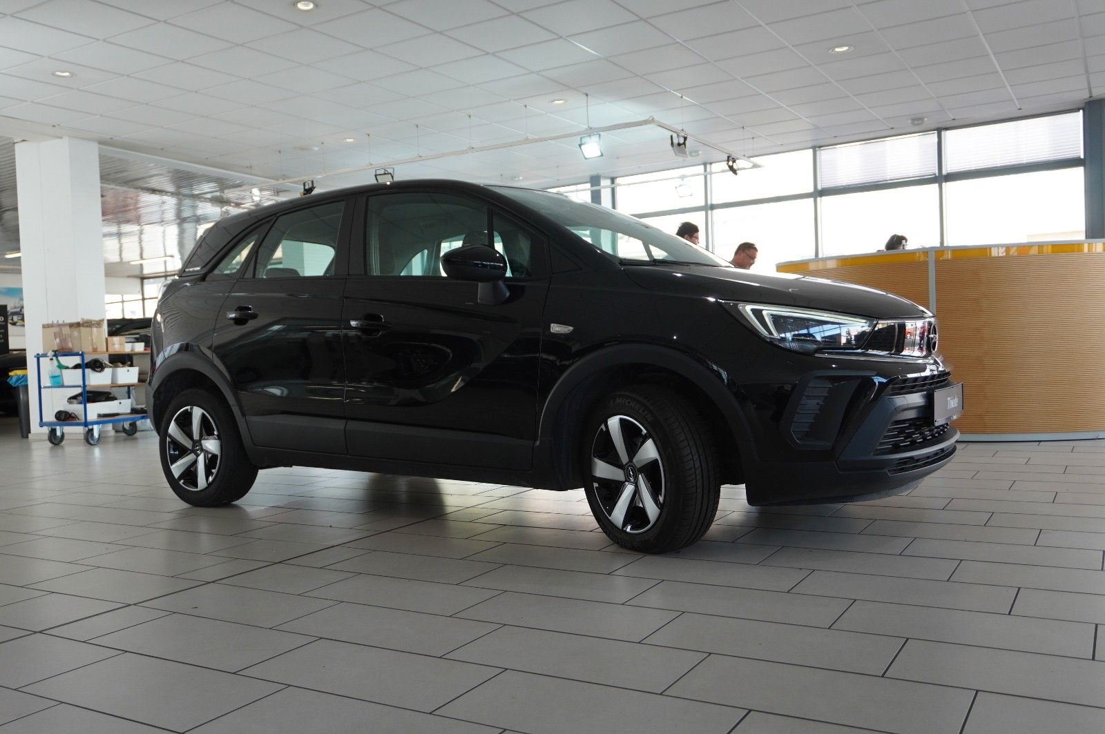 Fahrzeugabbildung Opel Crossland (X) 1.5D EDITION NAVI/LED/TEMP./DAB+