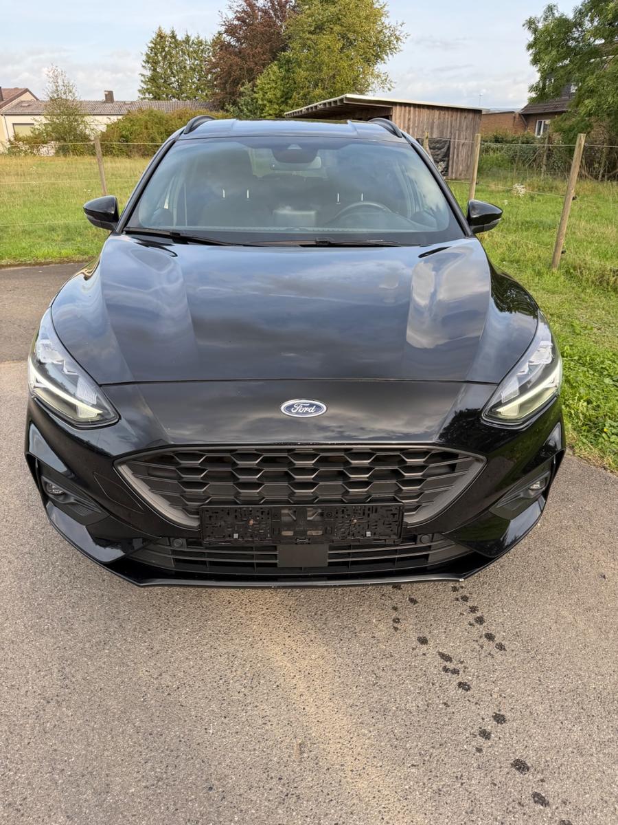 Ford Focus 1,0 EcoBoost 92kW ST-Line Turnier Auto...