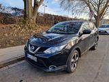 Nissan Qashqai 1.2  J11 - Nissan Qashqai in Mainz