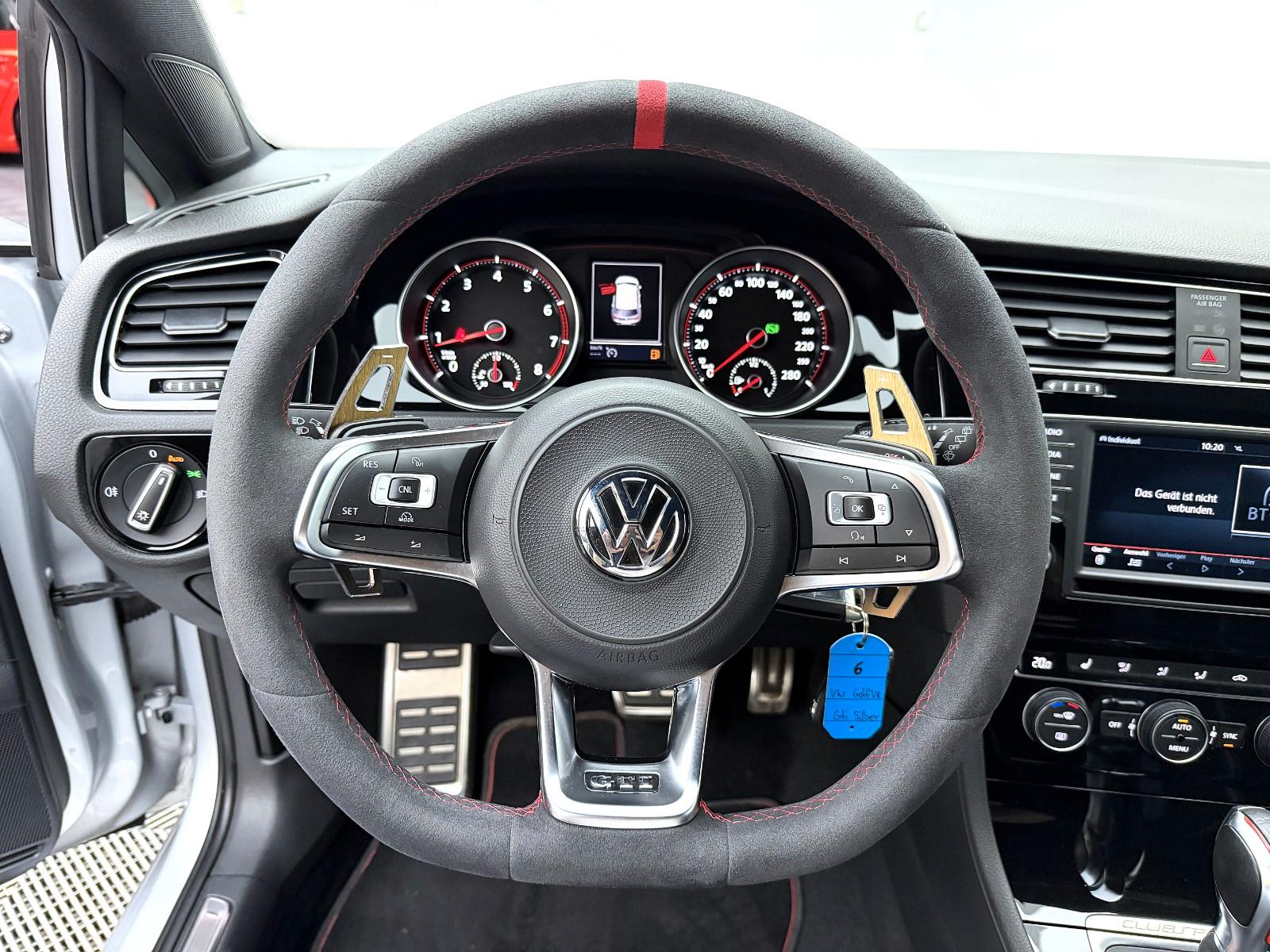 Volkswagen Golf VII Lim. GTI Clubsport BMT *OZ*AIRLIFT*SHZ