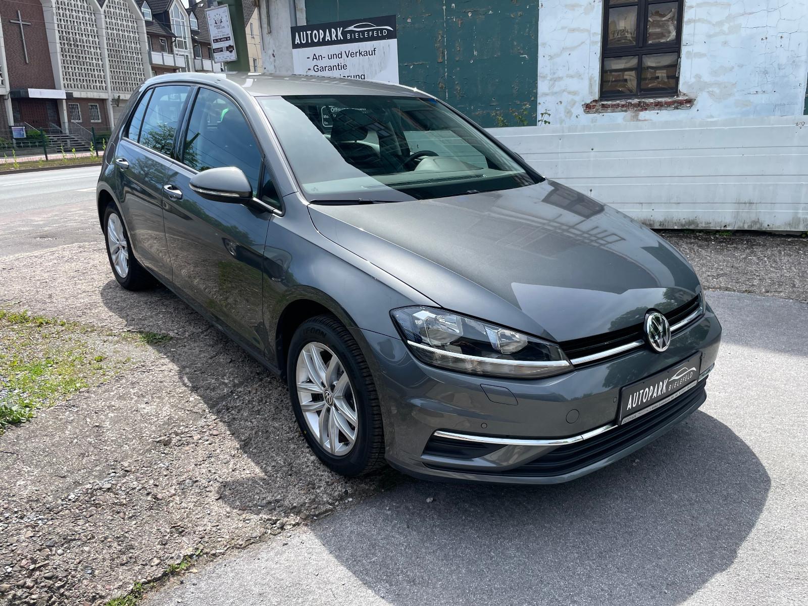Volkswagen Golf VII Lim. Comfortline Start-Stopp /SHZ. /PDC