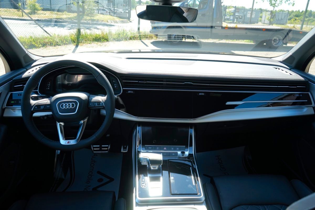 Fahrzeugabbildung Audi Q7 50 TDI Quattro S-line Plus*Pano*Head Up*360