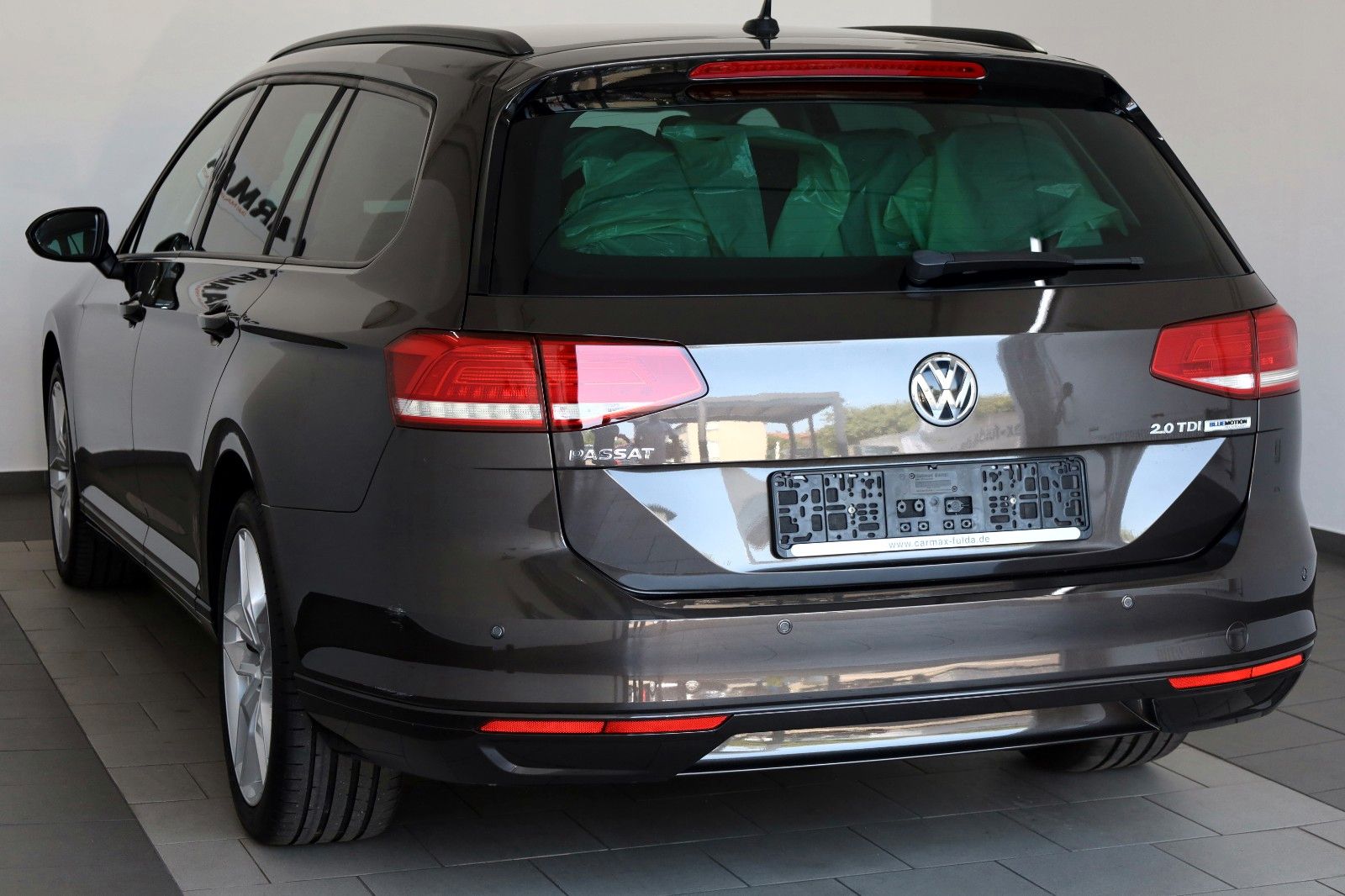 Fahrzeugabbildung Volkswagen Passat Variant Trendline DSG LED,SH,PDC,SR+WR