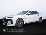BMW i7 eDrive50 M SPORT PANO B&W LEA ab.799,-Euro - weiße BMW i7