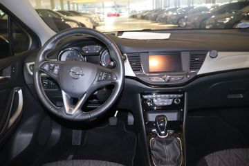 Fotografie des Opel Astra 1.5 D Start/Stop Opel 2020