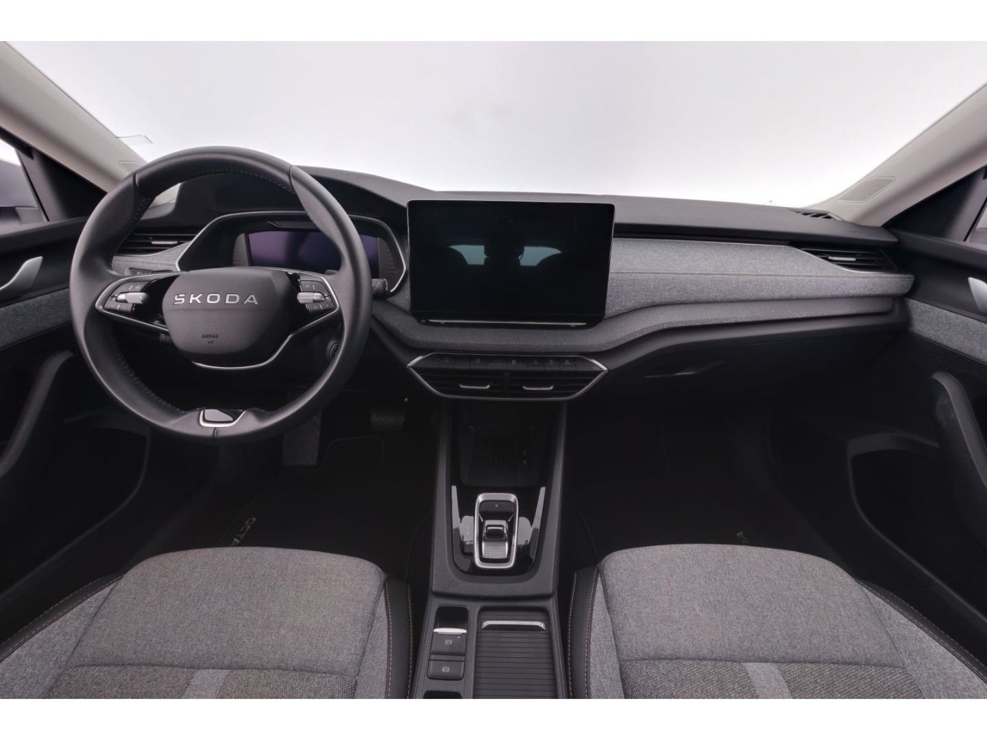 Skoda Octavia 2.0TDI Combi DSG Selection+LED+KAMERA foto 9