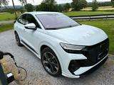 Audi Q4 e-tron 50 quattro | 220 kW | Scheckheftg - Audi Q4 e-tron von privat