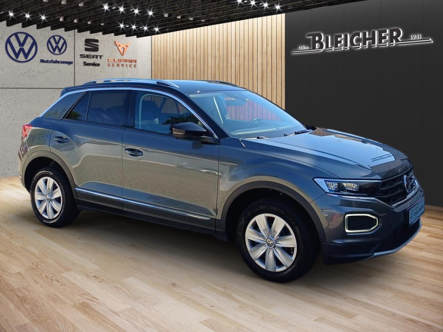 Volkswagen T-Roc 1.5 TSI ''Style''   abn. AHK+Navi+Sitzheiz
