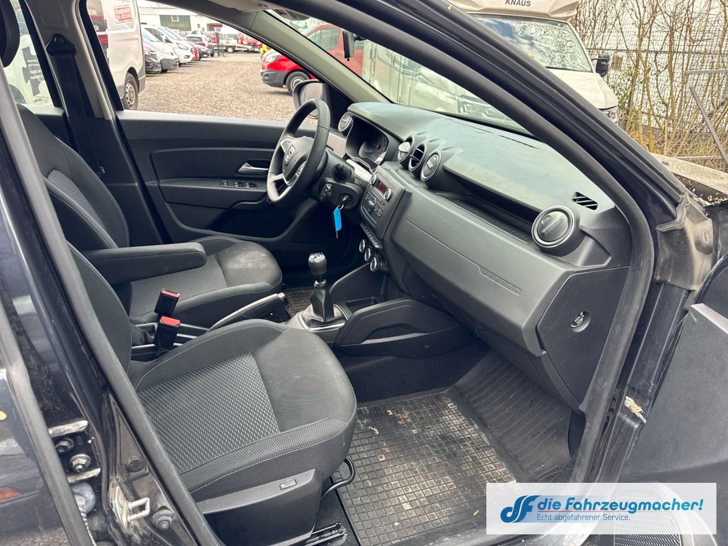 Fahrzeugabbildung Dacia Duster II Comfort 4WD 1.5 BLUE dCi *GETRIEBESCHA