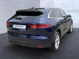 Jaguar F-PACE 30d AWD Portfolio - Jaguar F-Pace: 30d Awd