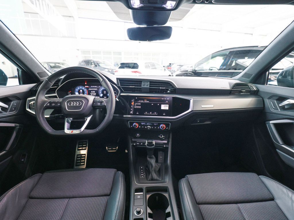 Audi Q3 Sportback 40 TFSI quattro S tronic S Line LED foto 9