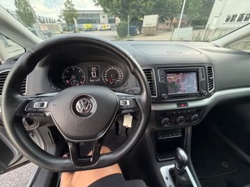 Volkswagen Sharan - 11